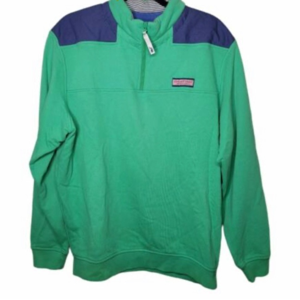 Vineyards vines sweatshirt